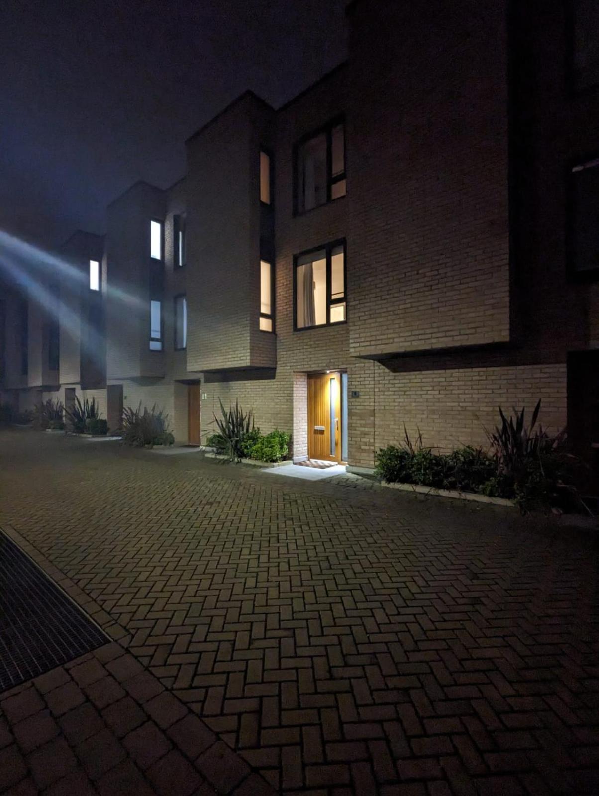 伦敦Luxurious & Modern Townhouse In Hammersmith公寓 外观 照片